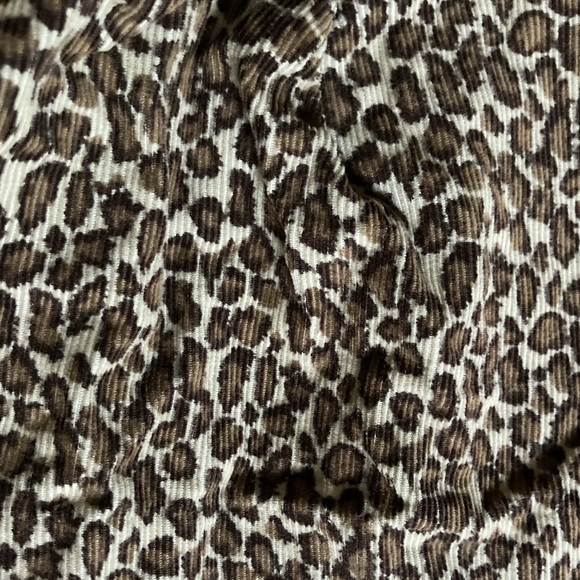 Baby GAP Corduroy Cheetah Print Skirt 18 - 24 Months fits XL 100% Cotton - Picture 4 of 4